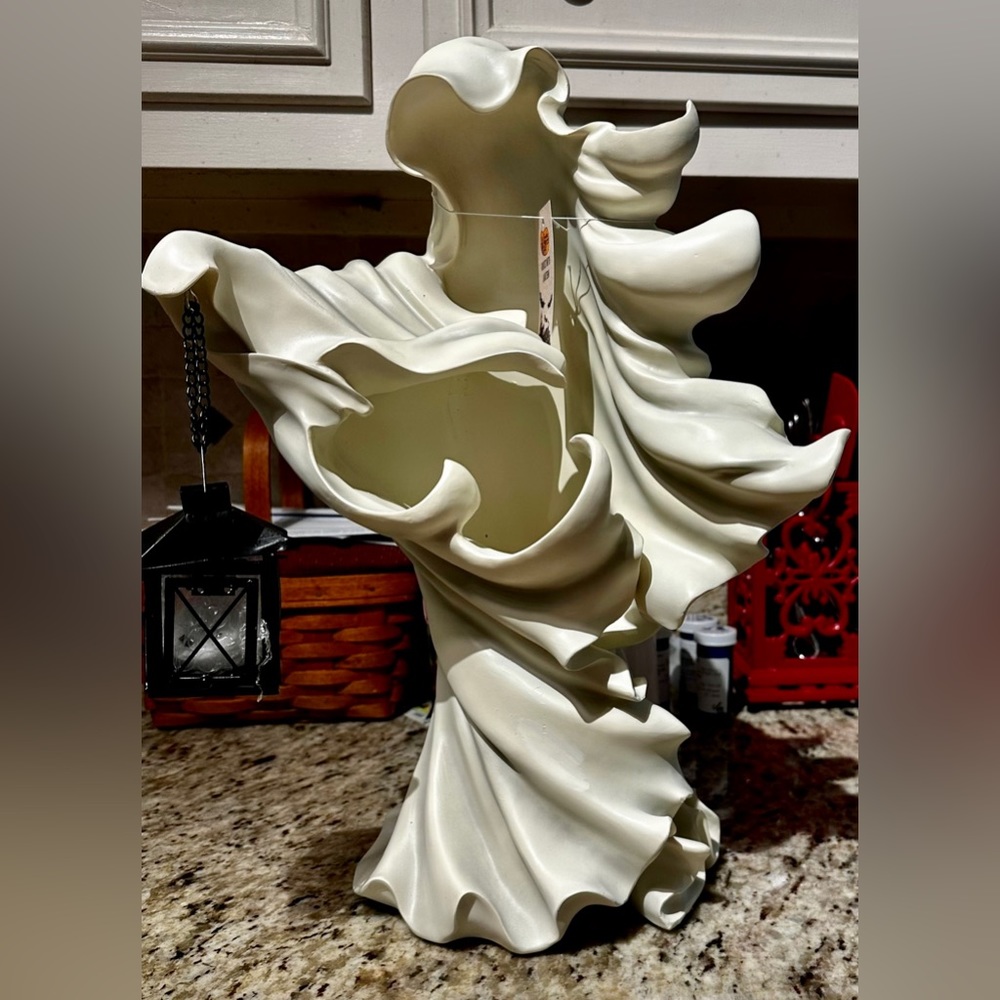 Cracker Barrel Ghost